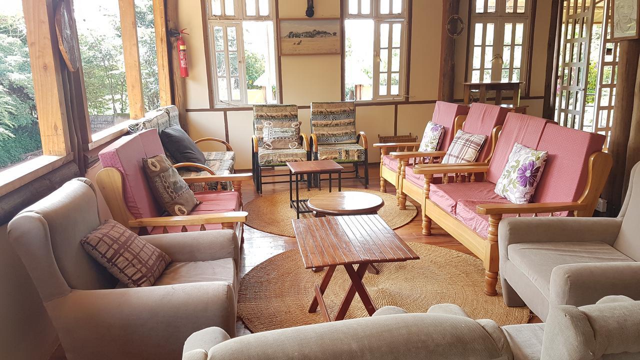 Eileen'S Trees Inn Карату Экстерьер фото